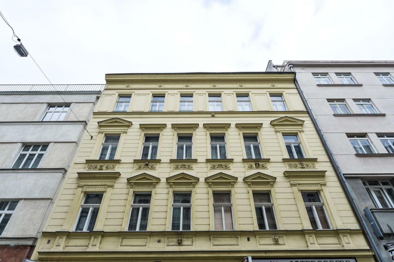 Vogue Apartment Near By Wenceslas Square Prague Exterior photo